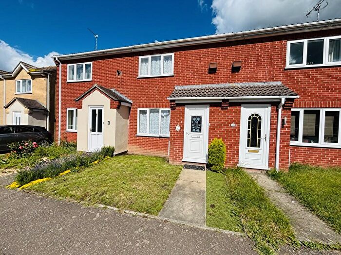 1 Bedroom Terraced House For Sale In Wright Close, Caister-on-sea, NR30