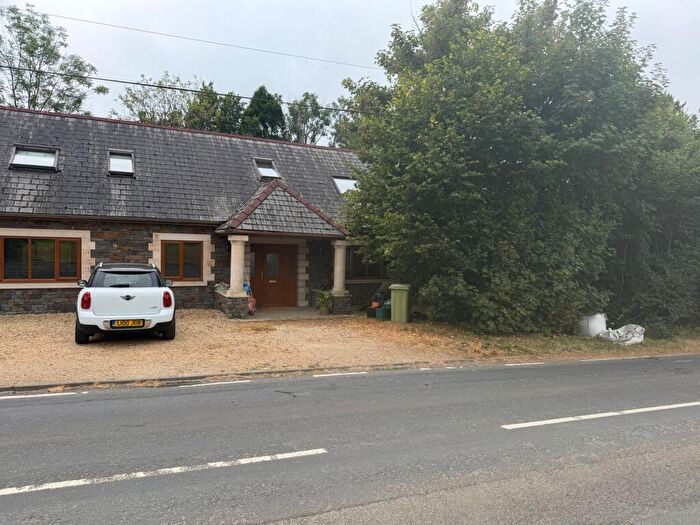 6 Bedroom Detached House For Sale In Capel Dewi, Carmarthen, SA32