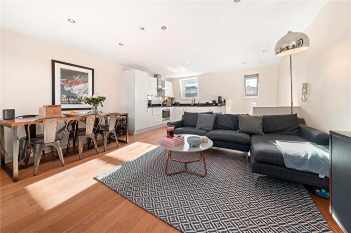 3 Bedroom Apartment For Sale In Latchmere Road, Battersea, London, United Kingdom, SW11