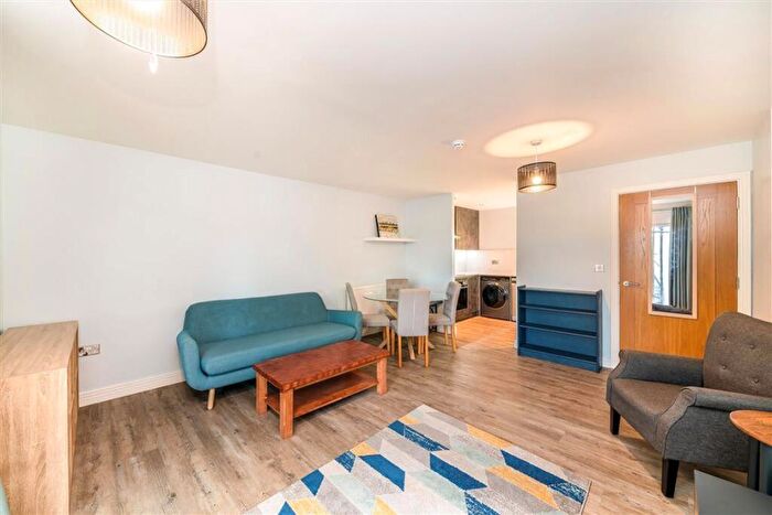 1 Bedroom Flat To Rent In Erebus Drive, West Thamesmead, SE28
