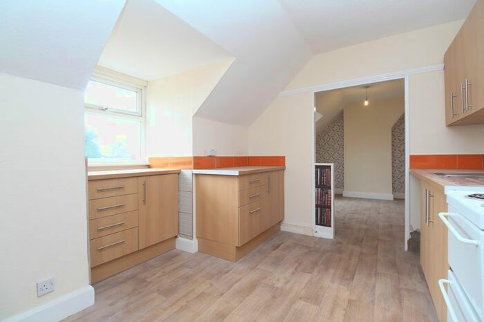 1 Bedroom Flat To Rent In Hitchin Road, Henlow Camp, SG16