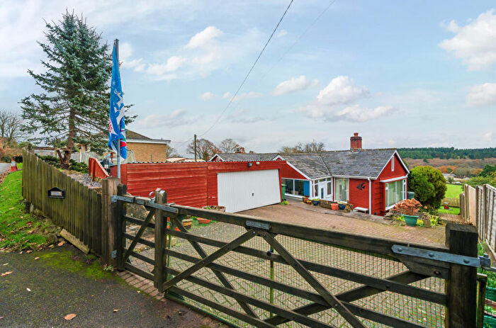 4 Bedroom Detached Bungalow For Sale In Dry Hill, Crockerton, Crockerton, BA12