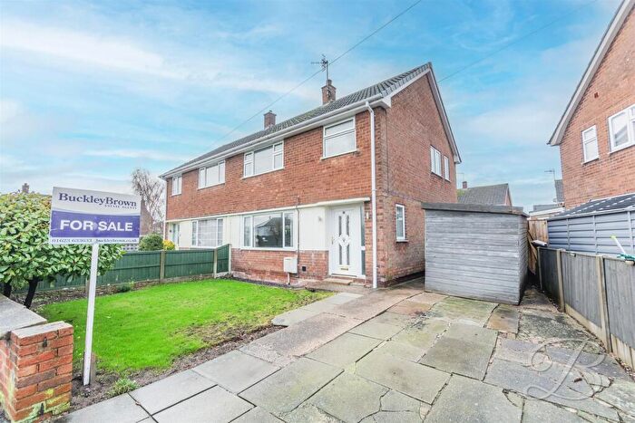3 Bedroom Semi-Detached House For Sale In The Green, Bilsthorpe, Newark, NG22