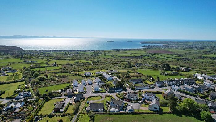 3 Bedroom Semi-Detached House For Sale In Mynytho, Pwllheli, LL53