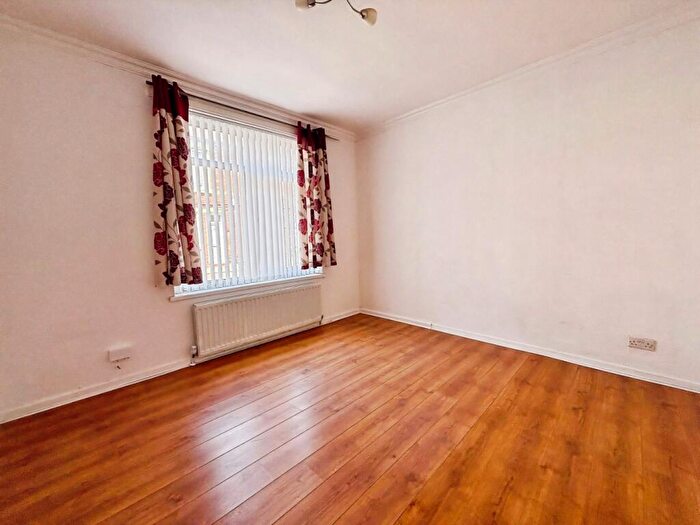 2 Bedroom Flat For Sale In Arnold Street, Boldon Colliery, NE35