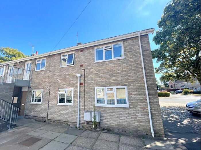 2 Bedroom Flat To Rent In Chipperfield Road, Norwich, Norfolk, NR7