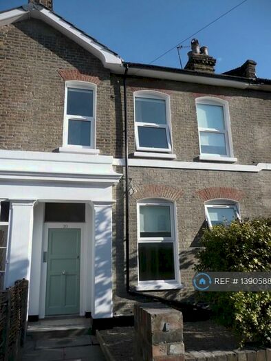6 Bedroom Terraced House To Rent In Montpelier Road, London, SE15