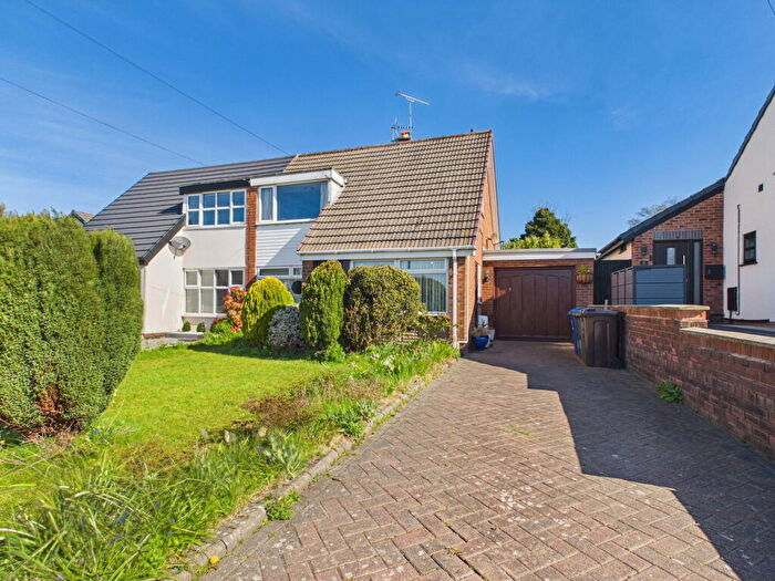 2 Bedroom Semi-Detached House For Sale In Narrow Lane, Aughton, L39