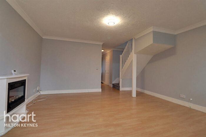 3 Bedroom Semi Detached House To Rent In Wallmead Gardens, Loughton, MK5