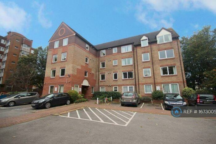 1 Bedroom Flat To Rent In Cedar Road, Sutton, SM2