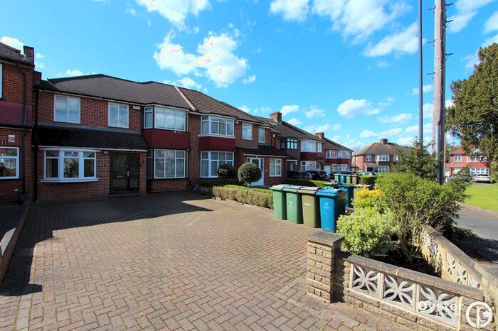 5 Bedroom Semi-Detached House To Rent In Home Mead, Stanmore, HA7