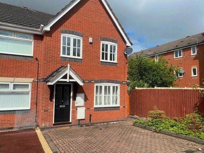 3 Bedroom Semi-Detached House To Rent In Lockfields View, Liverpool, Merseyside, L3
