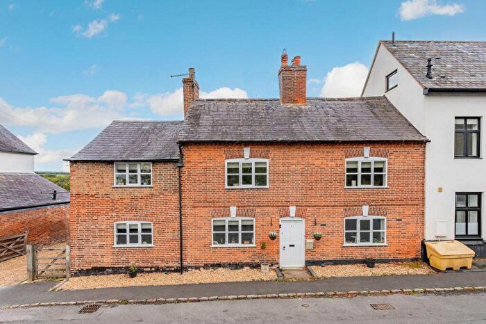 4 Bedroom Semi Detached House For Sale In Main Street, Kibworth Harcourt, LE8