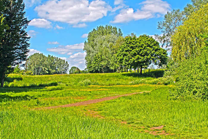 1 Bedroom House To Rent In Chiltern Avenue, Farnborough, Hampshire, GU14