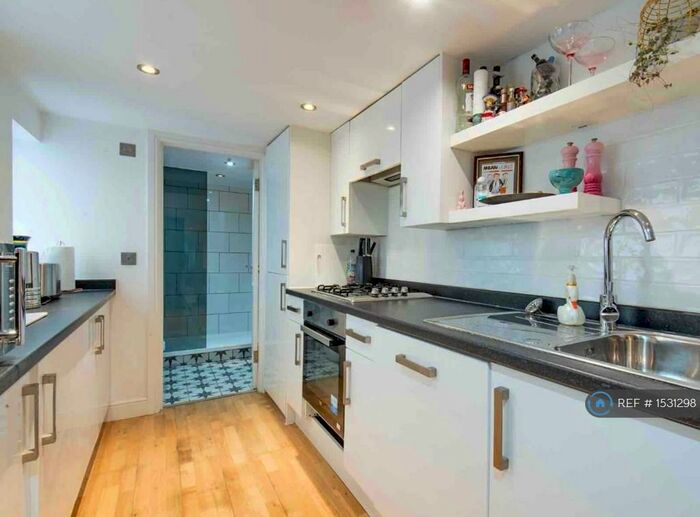 1 Bedroom Flat To Rent In Brighton, Brighton, BN2