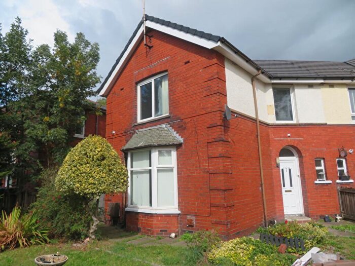 2 Bedroom Semi-Detached House To Rent In Albert Royds Street, Firgrove, OL16