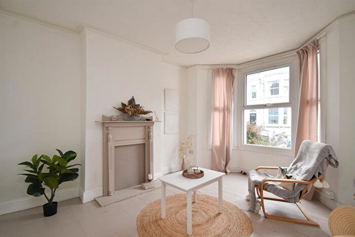 3 Bedroom Terraced House For Sale In St. Georges Road, Hastings, TN34