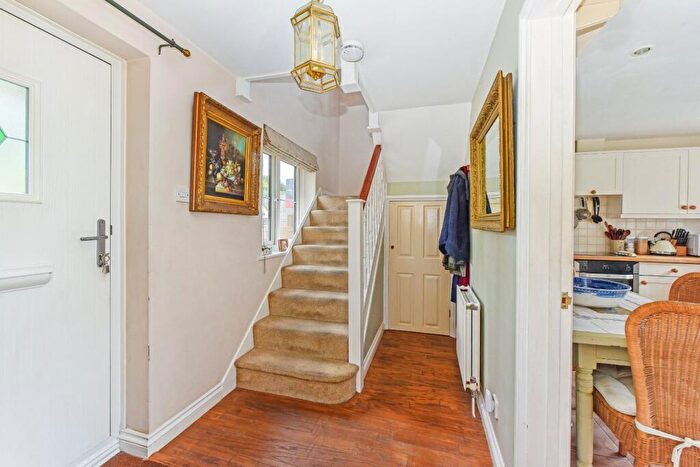 3 Bedroom End Of Terrace House For Sale In London Road, Rake, Liss, West Sussex, GU33
