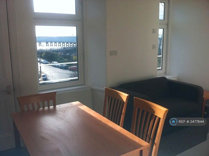 4 Bedroom Flat To Rent In Magdalen Yard Road, Dundee, DD1