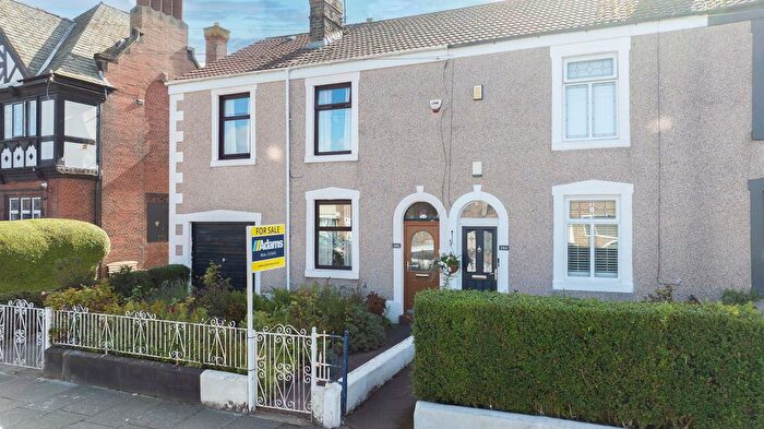 4 Bedroom End Of Terrace House For Sale In Upton Lane, Widnes, WA8