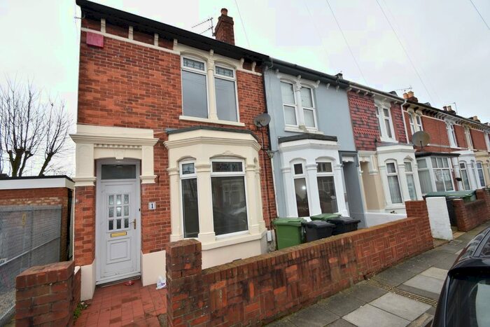 3 Bedroom End Of Terrace House To Rent In Beaulieu Road, North End, Portsmouth, PO2