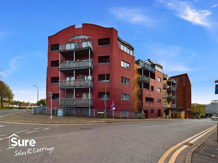 1 Bedroom Flat To Rent In Brookfield House, Selden Hill, Hemel Hempstead, Hertfordshire, HP2