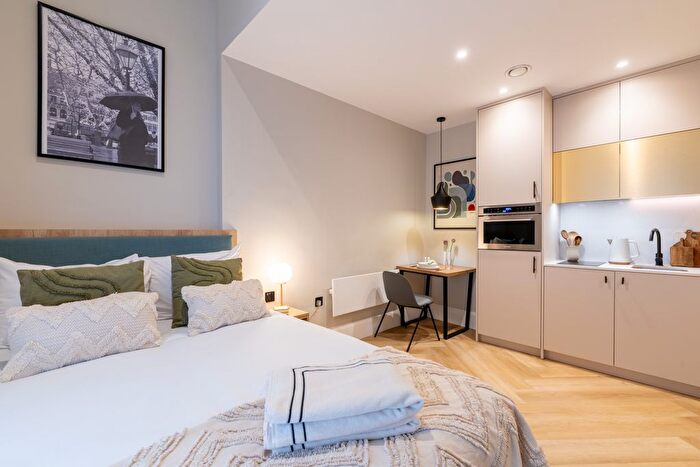 Studio To Rent In London, SW3