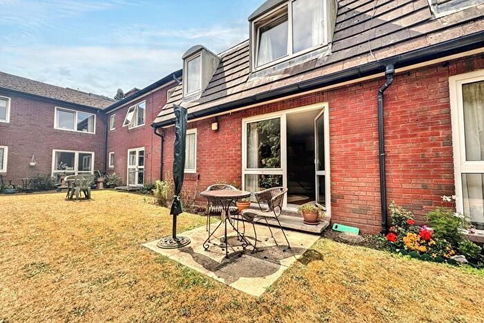 1 Bedroom Retirement Property For Sale In Ferndown, BH22
