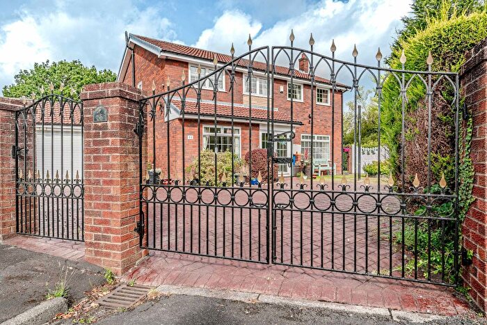 5 Bedroom Detached House For Sale In Firbank, Euxton, PR7