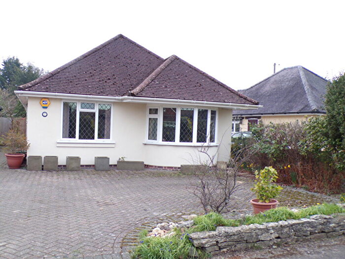 2 Bedroom House To Rent In Ashurst, SO40