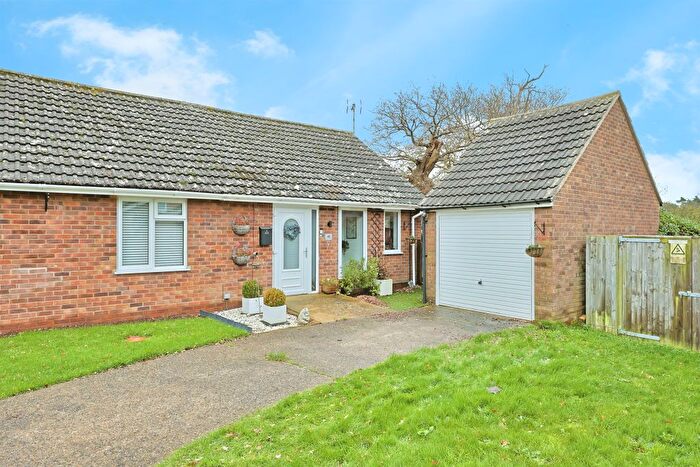 2 Bedroom Semi-Detached Bungalow For Sale In Parklands Avenue, Shipdham, Thetford, IP25