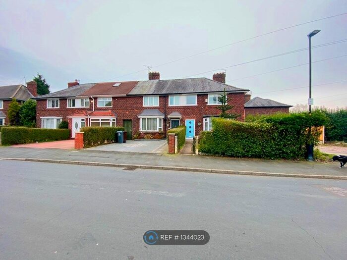 3 Bedroom Semi-Detached House To Rent In Spark Road, Manchester, M23