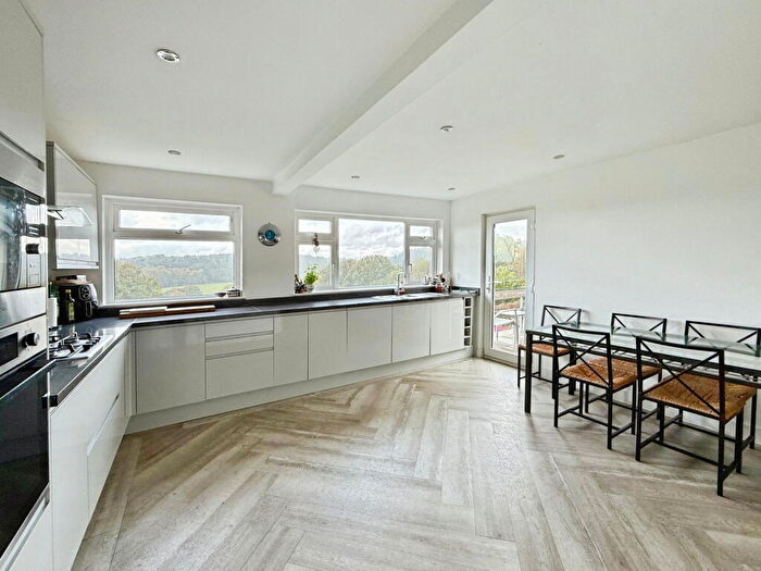 3 Bedroom Semi-Detached House For Sale In Hil-Dalla, Havenstreet., PO33