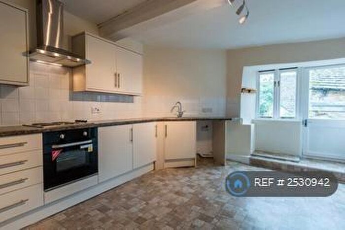 2 Bedroom Flat To Rent In Long Street, Tetbury, GL8