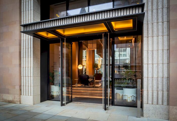 2 Bedroom Flat To Rent In Portugal Street, Lincoln Square, London, WC2A