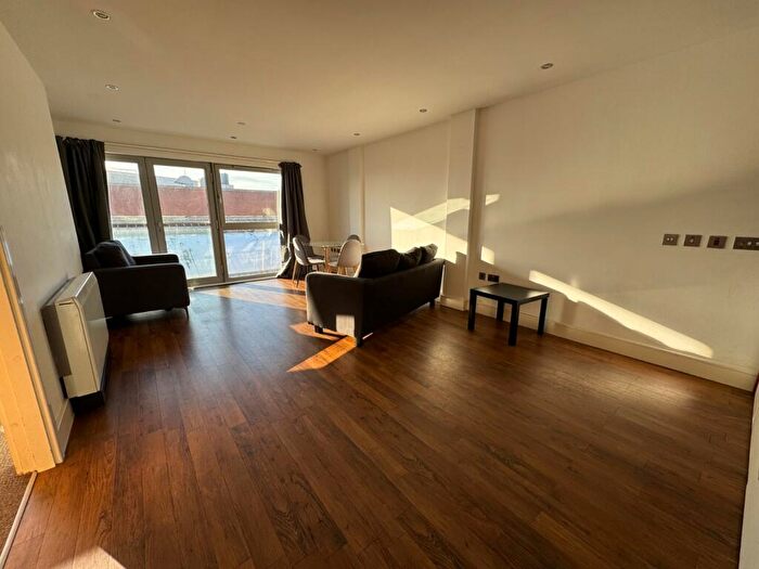 2 Bedroom Flat To Rent In Hanley House, Hanley Street, Nottingham, NG1
