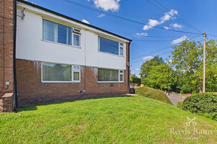 2 Bedroom Apartment For Sale In Hollins Lane, Sheffield, S6