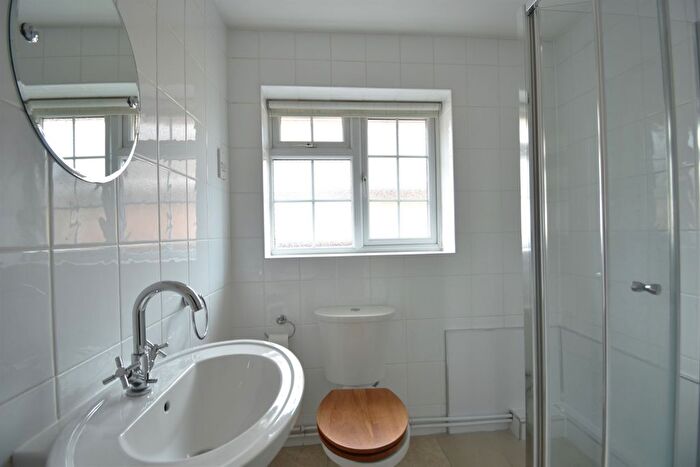 2 Bedroom Detached Bungalow For Sale In Woodfin Croft, Chelford, SK11