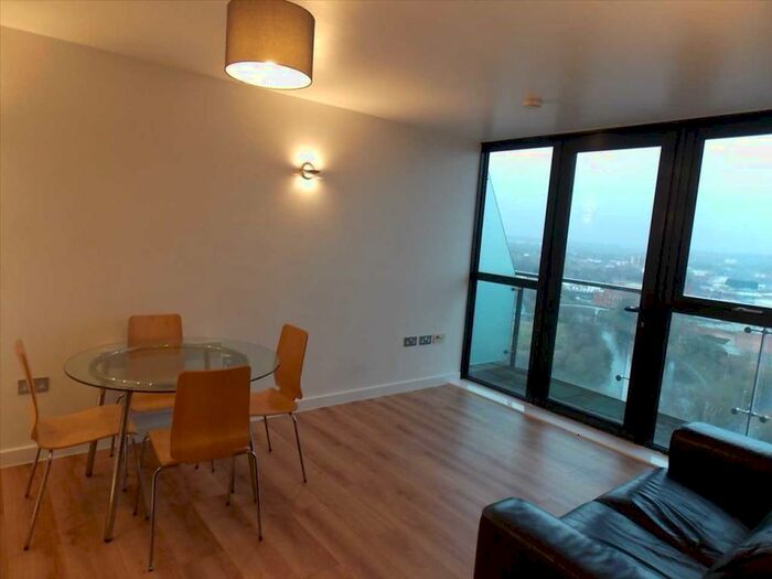 1 Bedroom Apartment To Rent In Tempus Tower, Mirabel Street, Manchester, M3