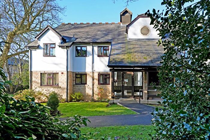 2 Bedroom Flat For Sale In Manchester Road, Broomhill, Sheffield, S10