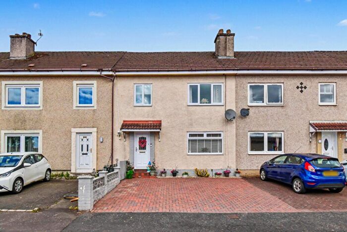 3 Bedroom Terraced House For Sale In St. Andrews Place, Kilsyth, G65