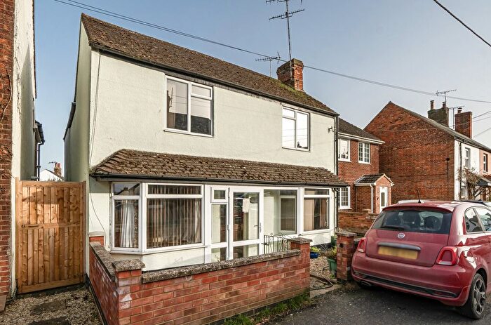 4 Bedroom Detached House For Sale In Frederick Street, Waddesdon, Aylesbury, HP18