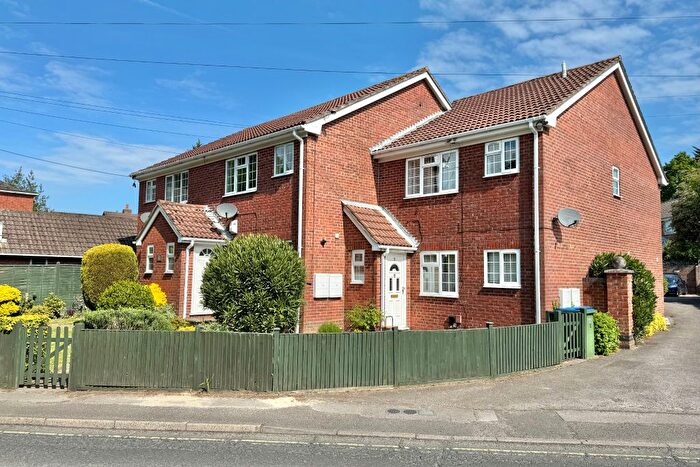 1 Bedroom Maisonette For Sale In Vine House, Park Gate, SO31