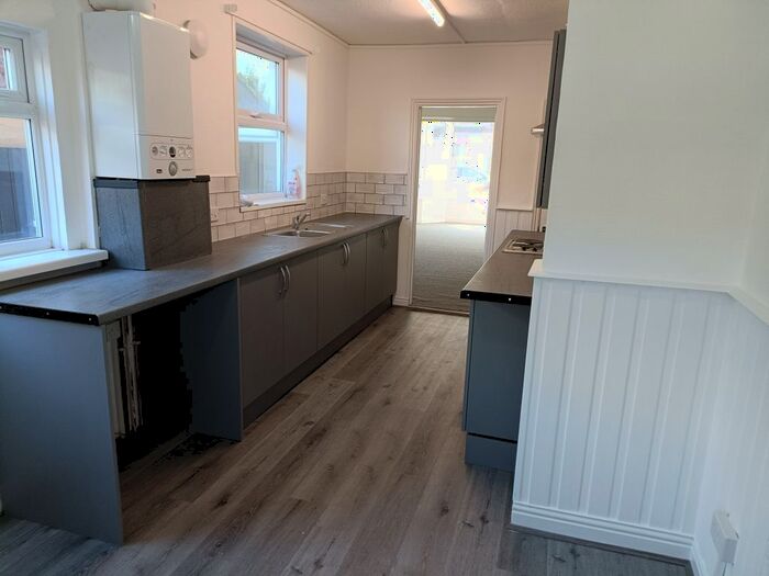 2 Bedroom Terraced House To Rent In Lowther Street, Hull, HU3