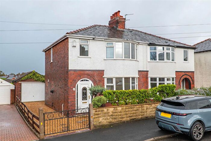 3 Bedroom Semi Detached House For Sale In Ash Grove, Chorley, PR7