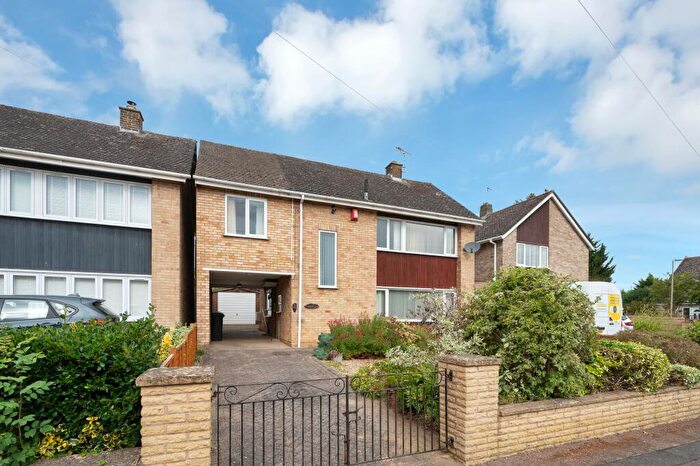 4 Bedroom Detached House For Sale In Redland Road, Oakham, LE15