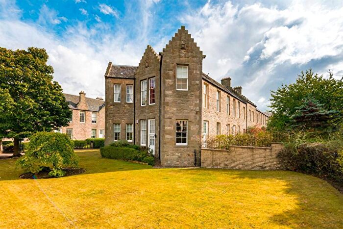 2 Bedroom House For Sale In The Steils, Glenlockhart, Edinburgh, EH10