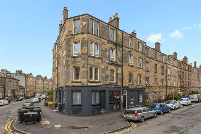 2 Bedroom Flat To Rent In Caledonian Place, Dalry, Edinburgh, EH11