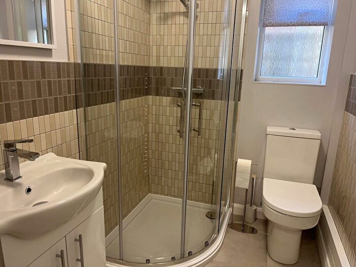 2 Bedroom Apartment To Rent In Ashcombe Road, Weston-super-Mare, BS23