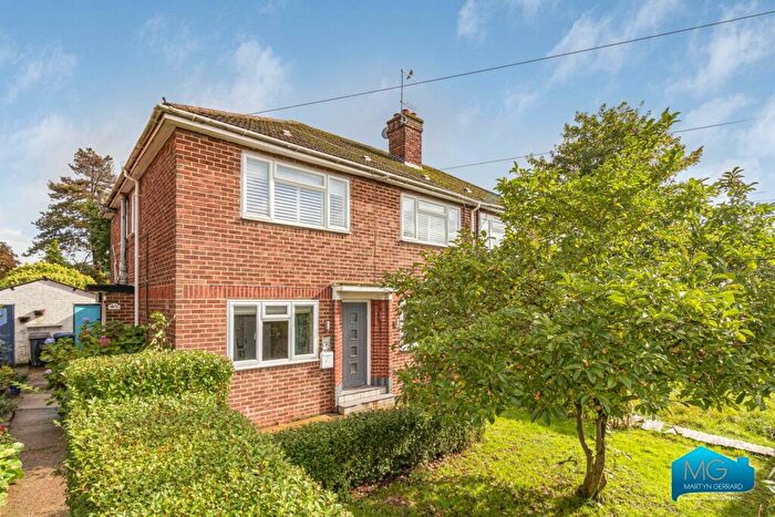 3 Bedroom Apartment To Rent In Milespit Hill, Mill Hill, London, NW7